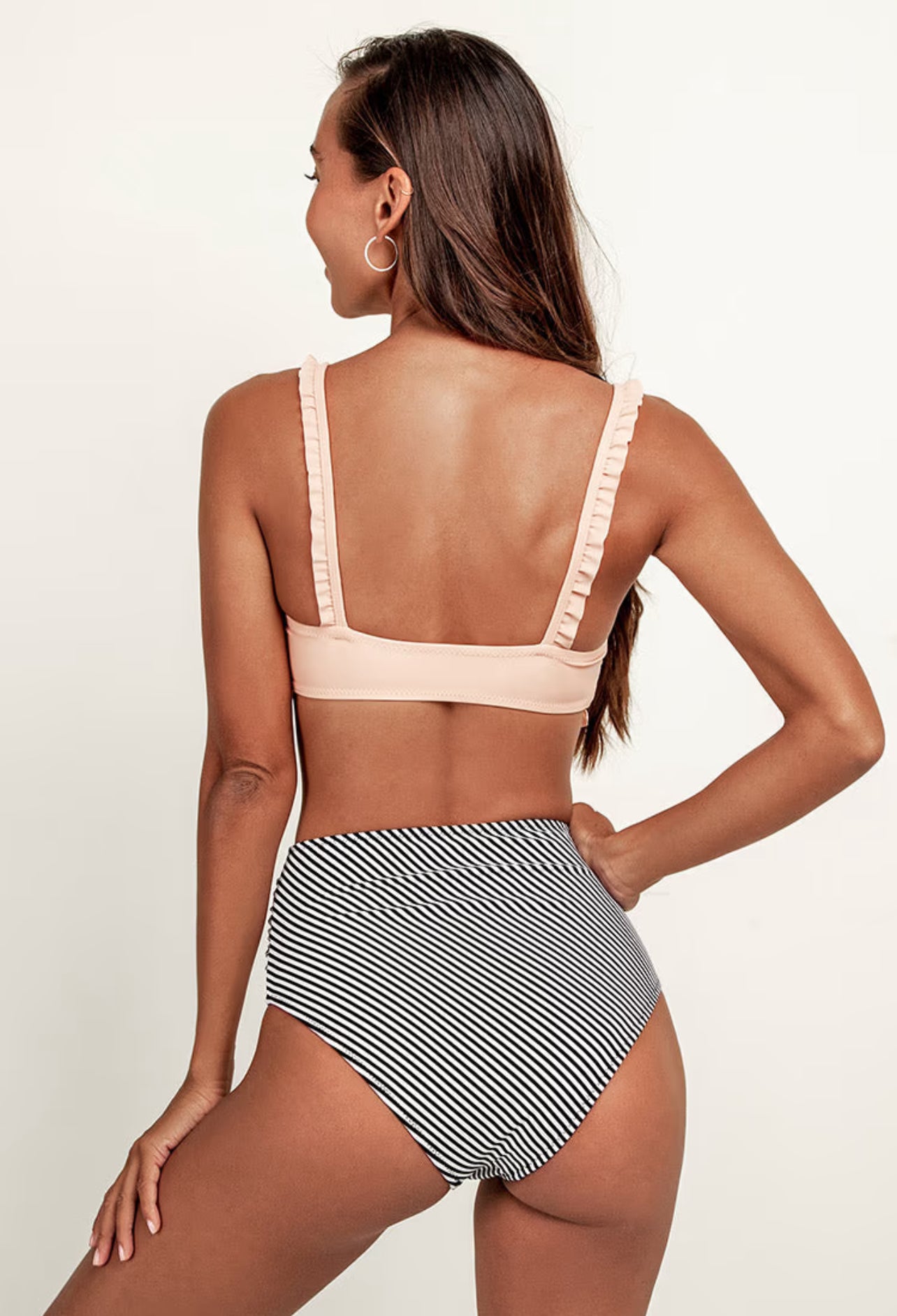 CUPSHE Ruffle Bandeau Bikini With High Waisted Bottom