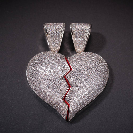 Helloice 2pc Broken Heart Pendant in White Gold