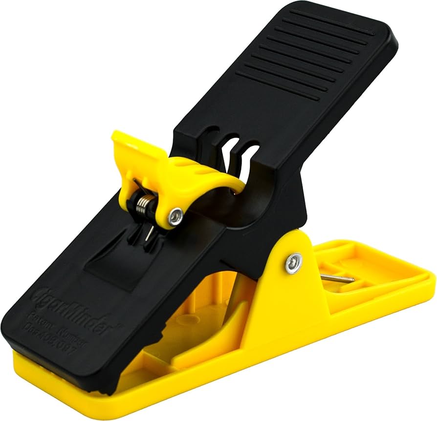 Cigar Minder Cigar Clip, Yellow